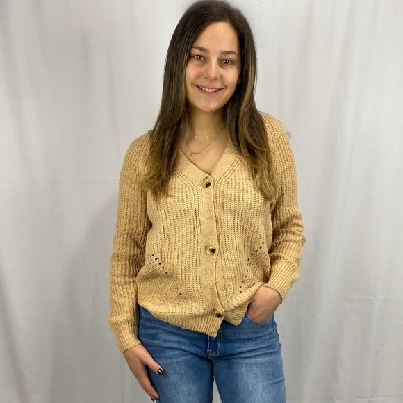 Knitted V Neck Cardigan with buttons - Picture 1 of 2